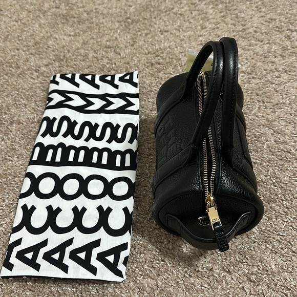 Marc Jacob’s - Picture 4 of 12